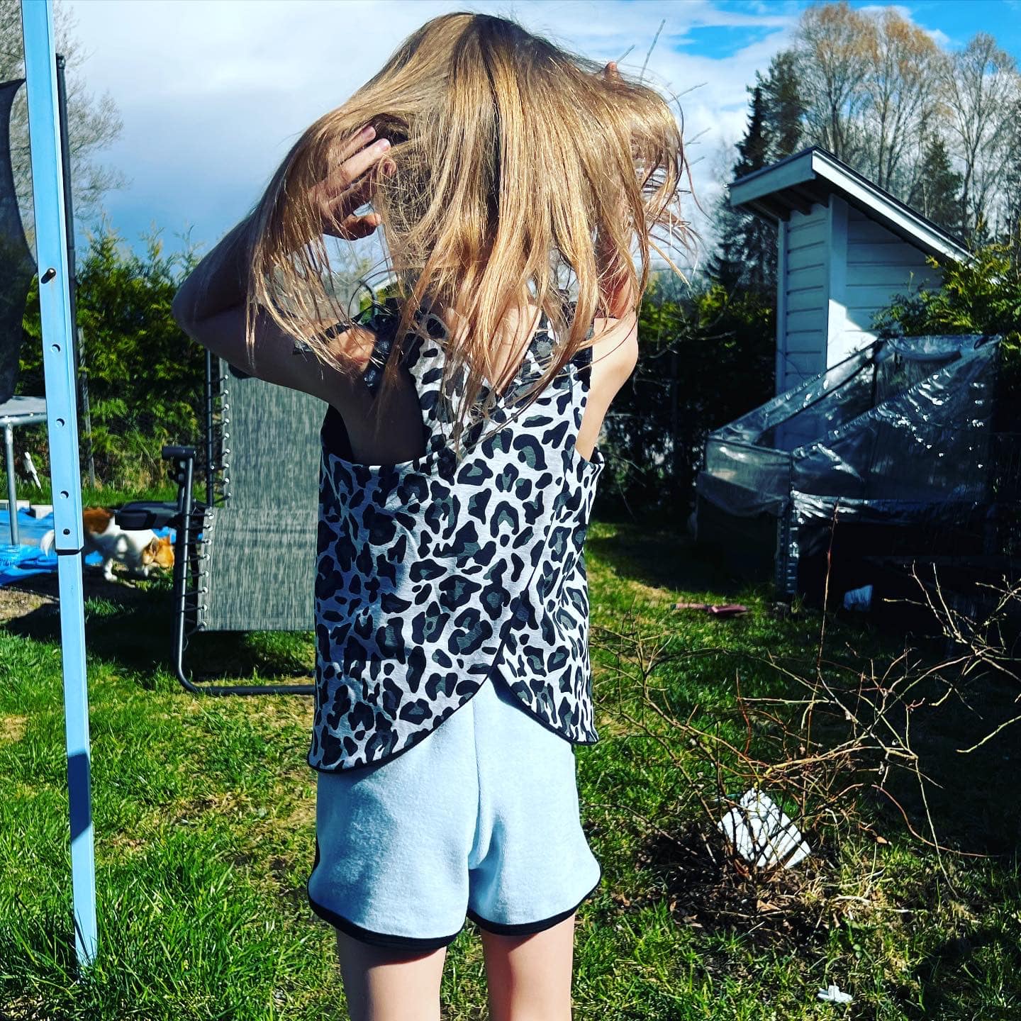 Run Around Shorts Strl 86-164 Pappersmönster