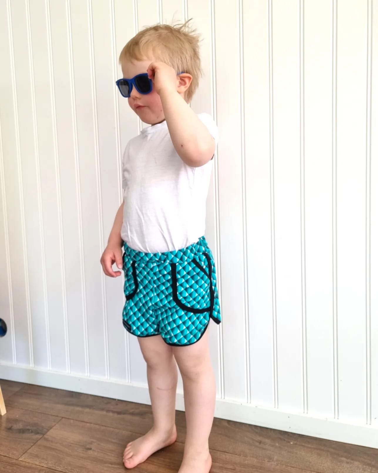 Run Around Shorts Strl 86-164 Pappersmönster