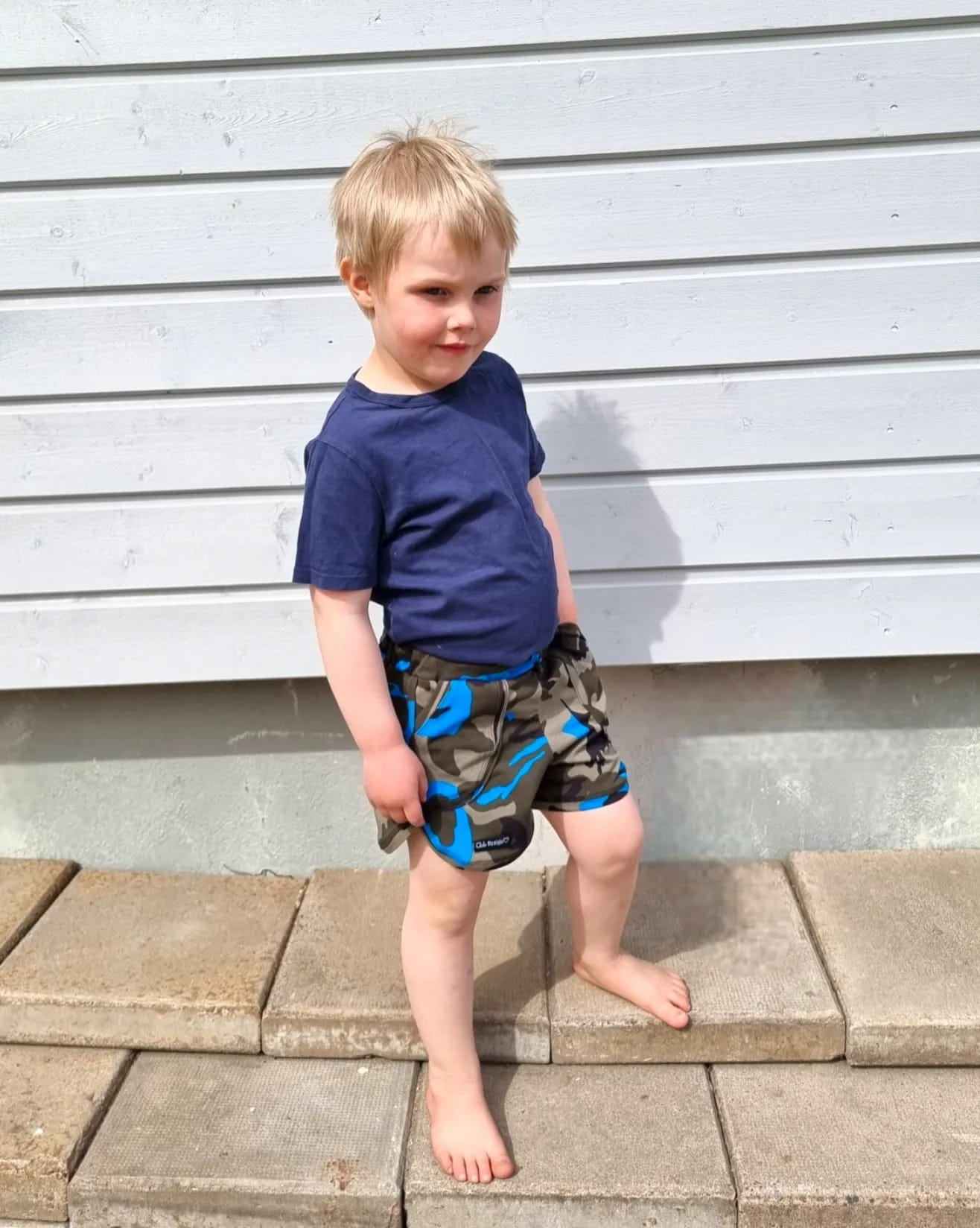 Run Around Shorts Strl 86-164 Pappersmönster