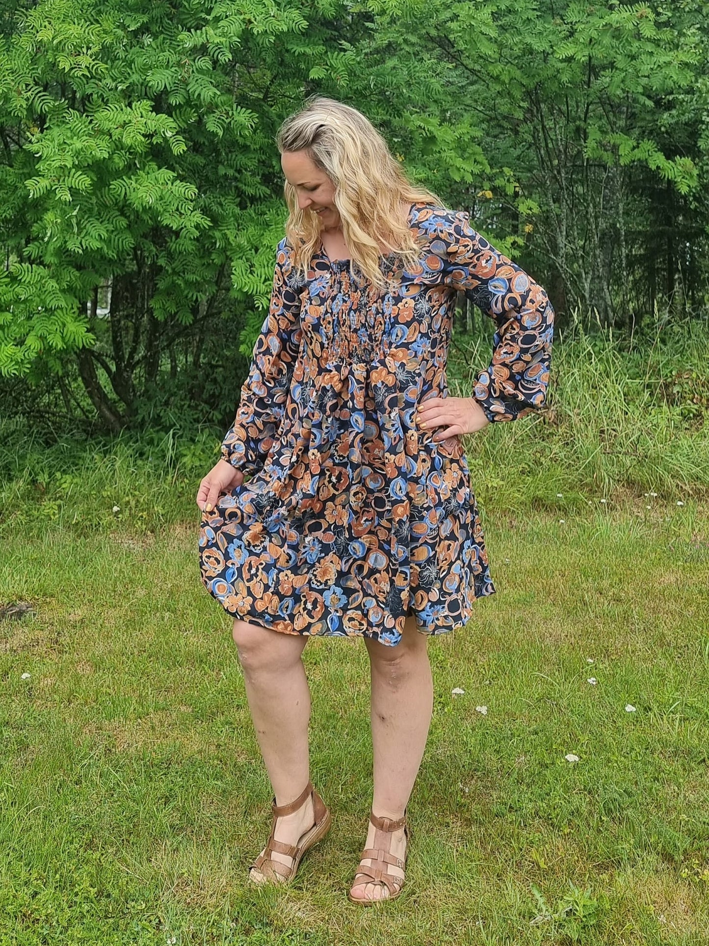 The Dolly Dress Strl 34-56 PDF-mönster