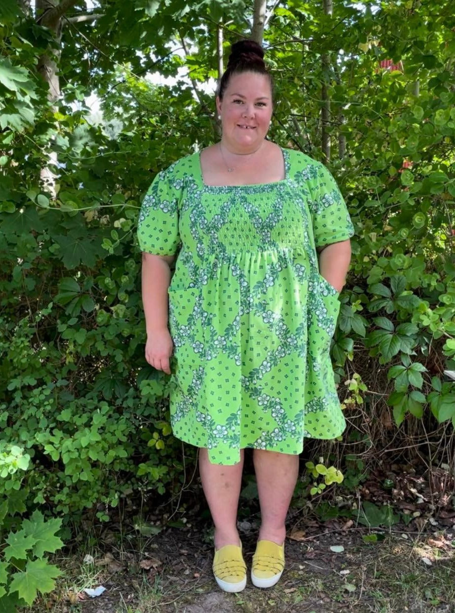 The Dolly Dress Strl 34-56 PDF-mönster