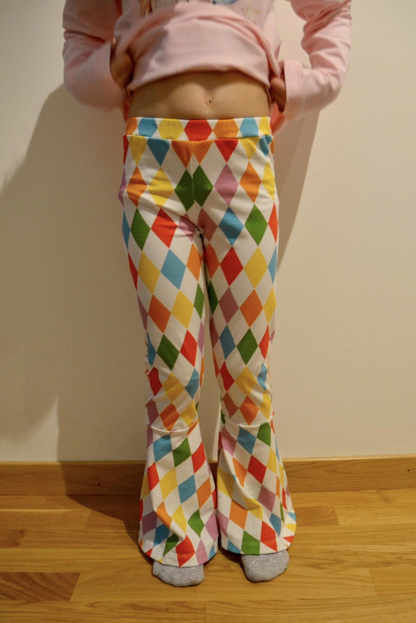 Funky Flare Leggings Strl 92-164 Pappersmönster