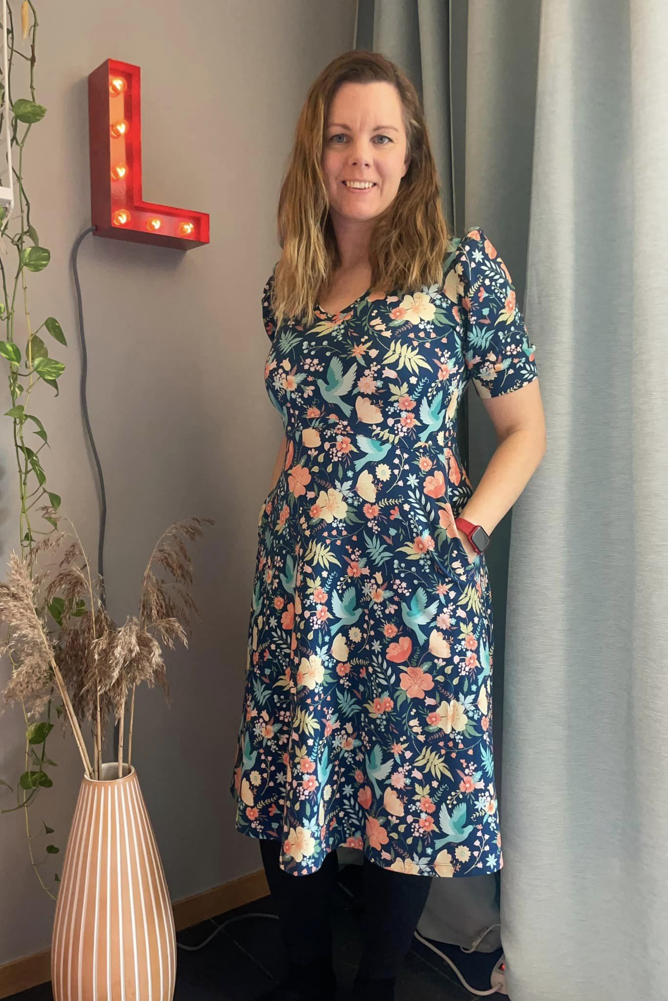 Button Up Dress Strl 34-56 Pappersmönster