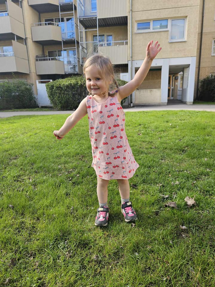 Graduation Dress Strl 92-170 PDF-mönster