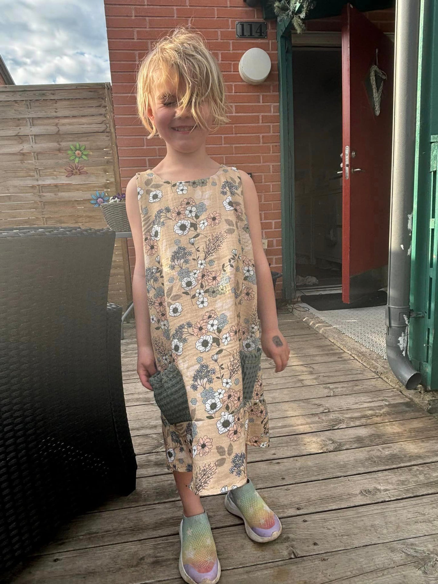 Graduation Dress Strl 92-170 PDF-mönster