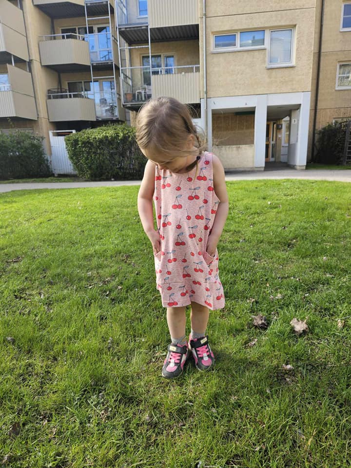 Graduation Dress Strl 92-170 PDF-mönster