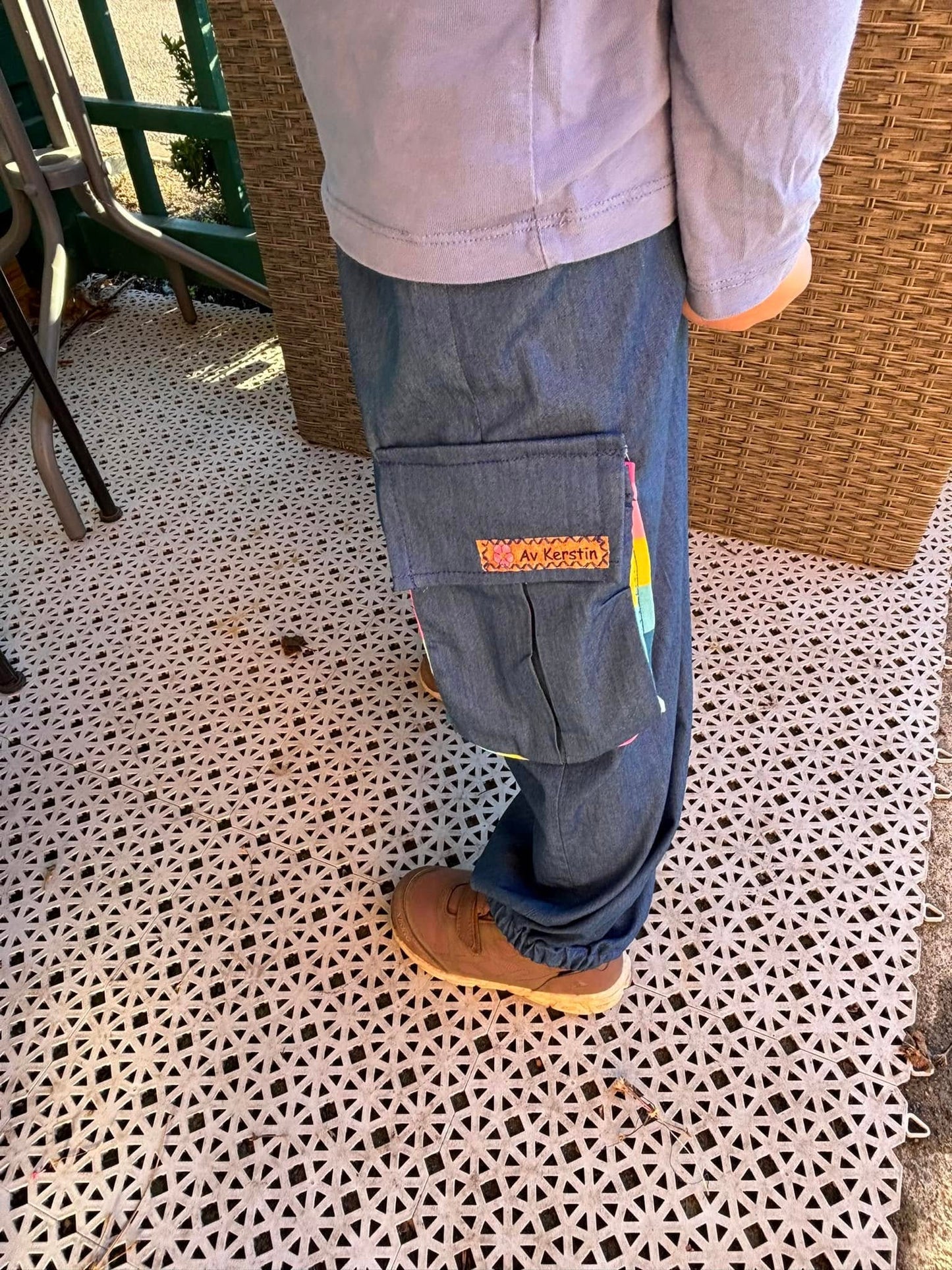 Shuffle Trousers Strl 92-170 Pappersmönster