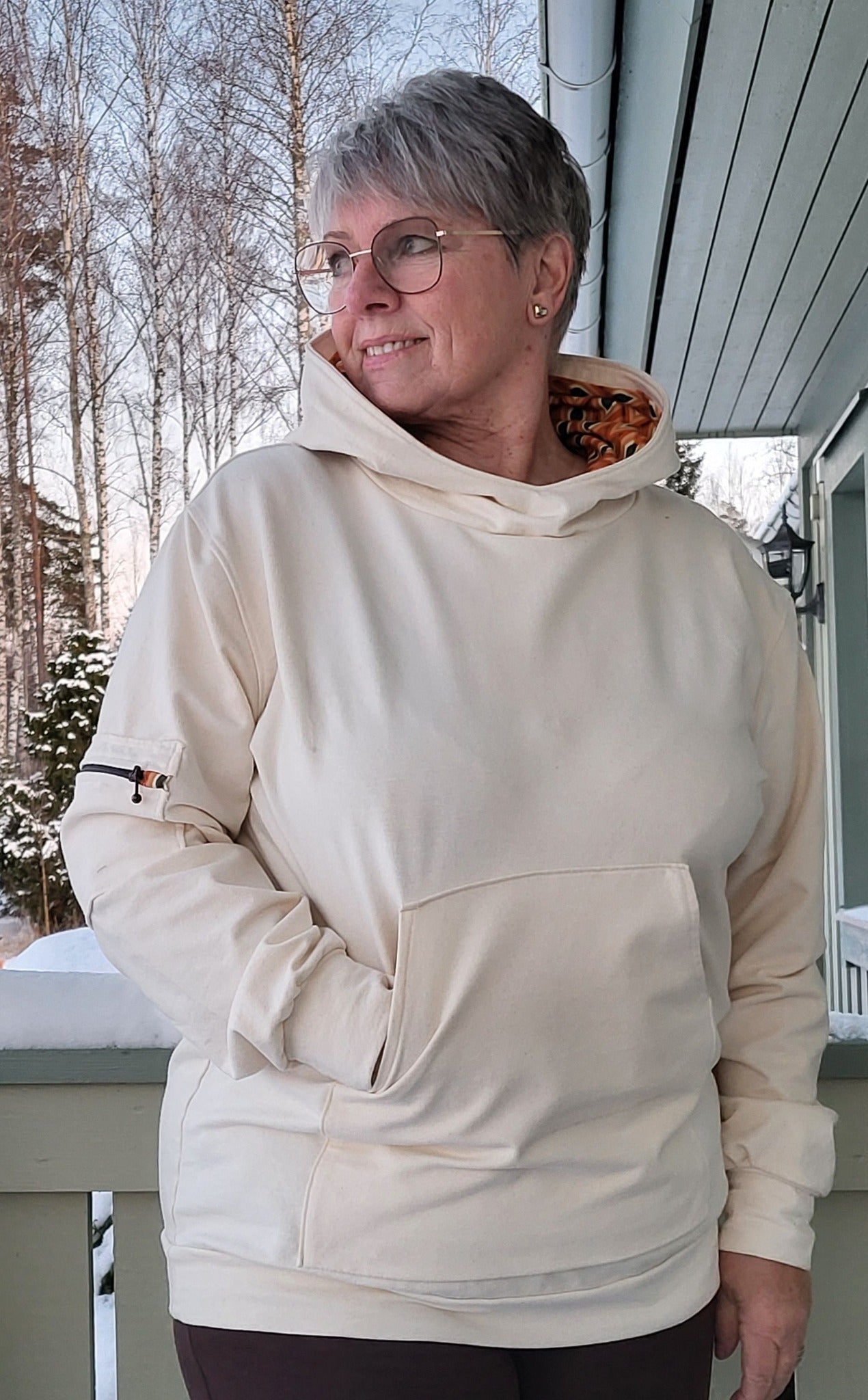 Everyday Unisex Hoodie Strl 2XS-4XL Pappersmönster