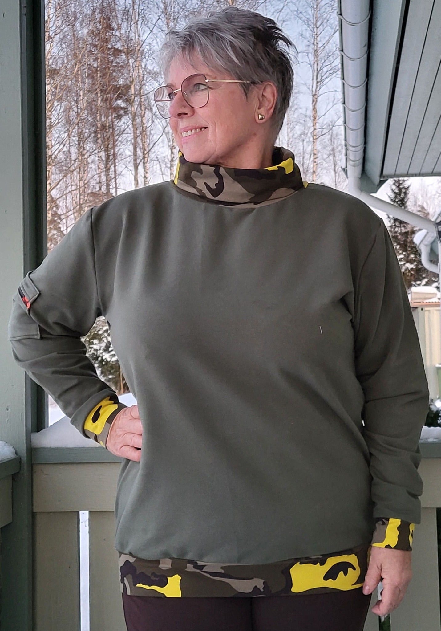 Everyday Unisex Hoodie Strl 2XS-4XL Pappersmönster