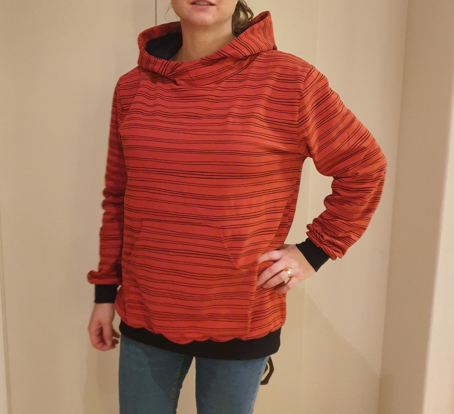 Everyday Unisex Hoodie Strl 2XS-4XL Pappersmönster