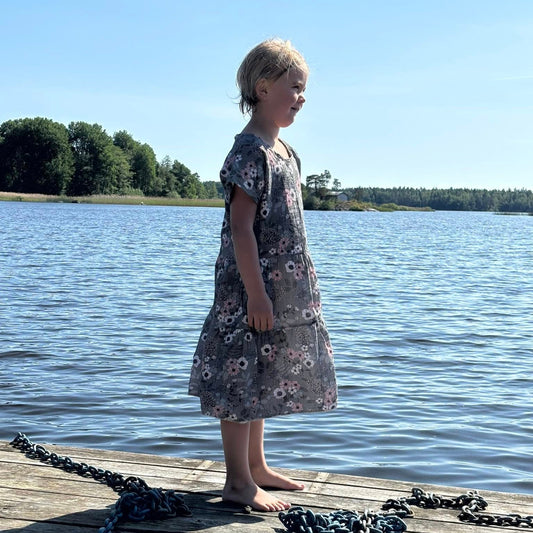 Flow Dress Youth Strl 86-170 PDF-mönster