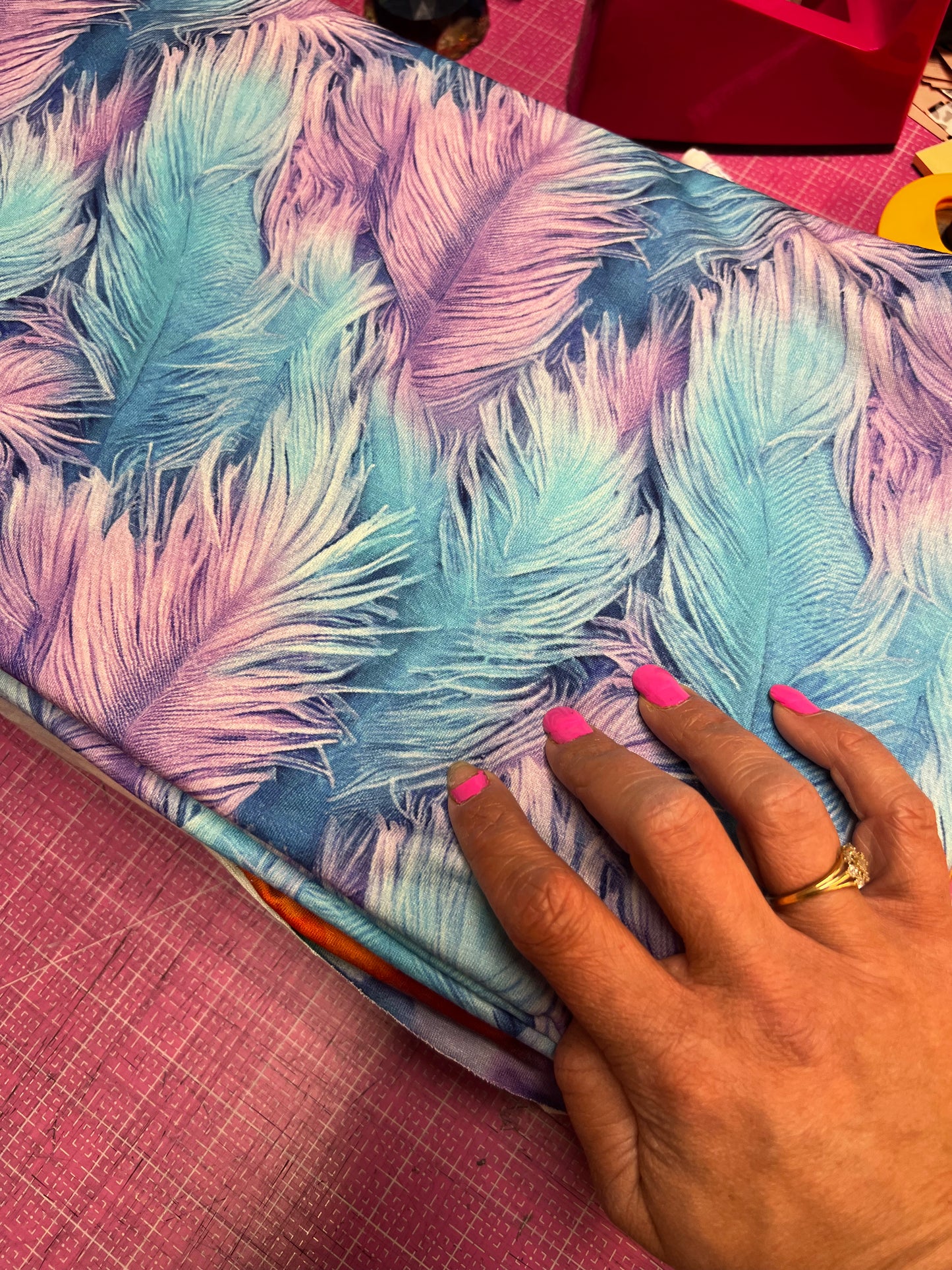 Rosablå Fjädrar Stuv 0,8 m Viscosejersey