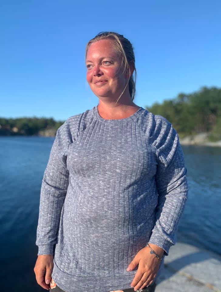 The Shoulder Shirt Strl 34-56 Pappersmönster