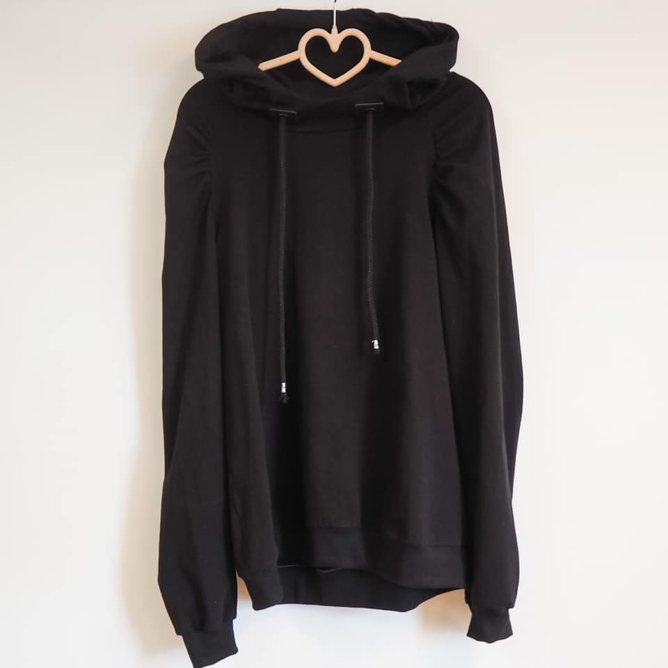 The Shoulder Shirt Strl 34-56 Pappersmönster