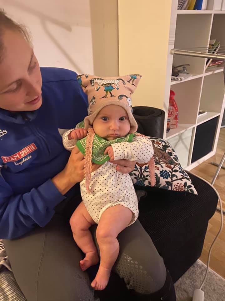 Snuggle Hat strl 0 mån-12 år PDF-mönster