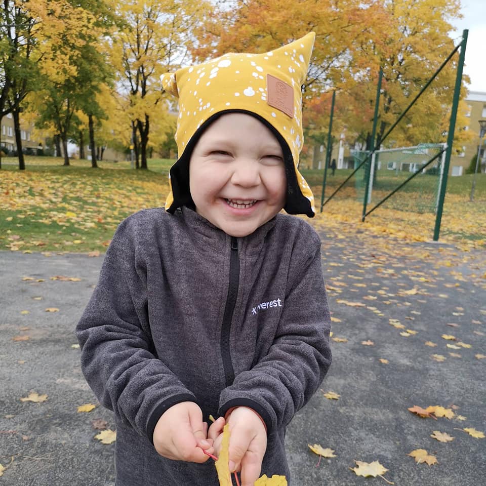 Snuggle Hat strl 0 mån-12 år PDF-mönster