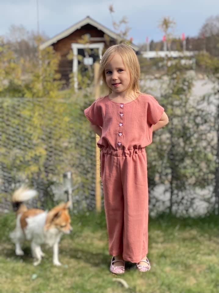 Lilla E Cutie Jumpsuit Strl 92-164 PDF-mönster