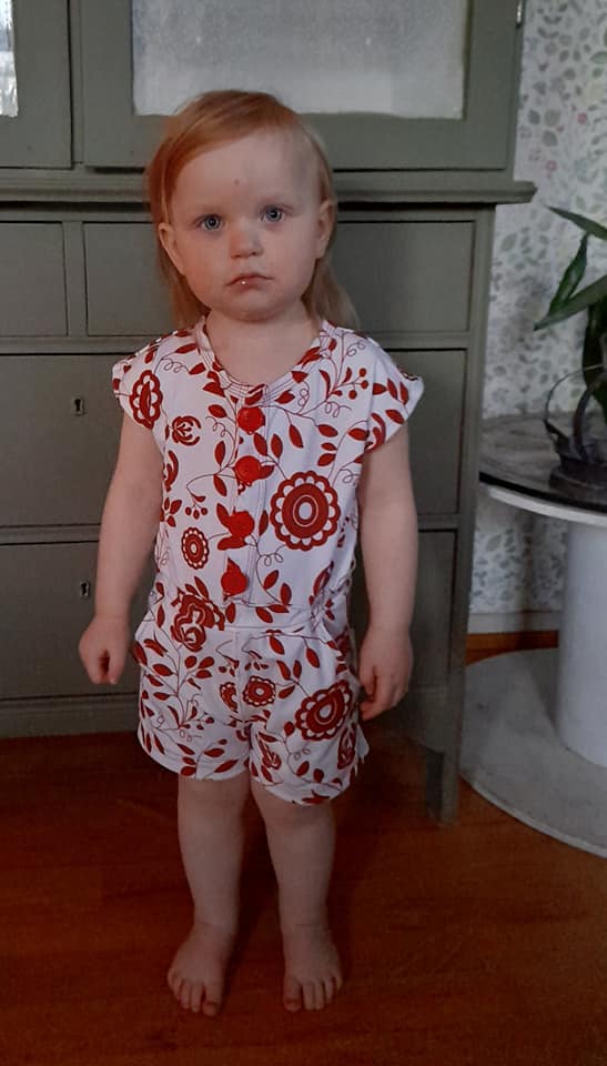 Lilla E Cutie Jumpsuit Strl 92-164 PDF-mönster