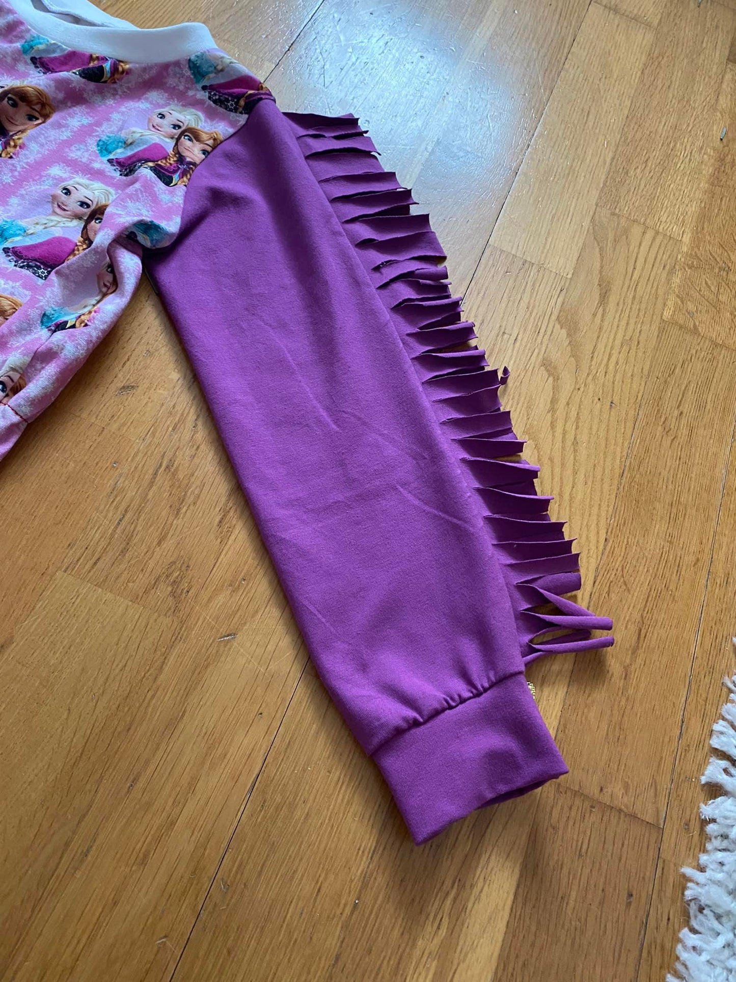 Fab Fringe Dress Strl 68-170 PDF-mönster