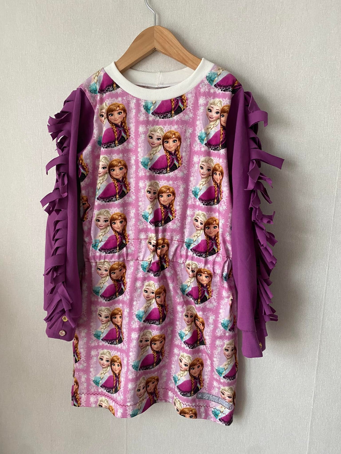 Fab Fringe Dress Strl 68-170 PDF-mönster