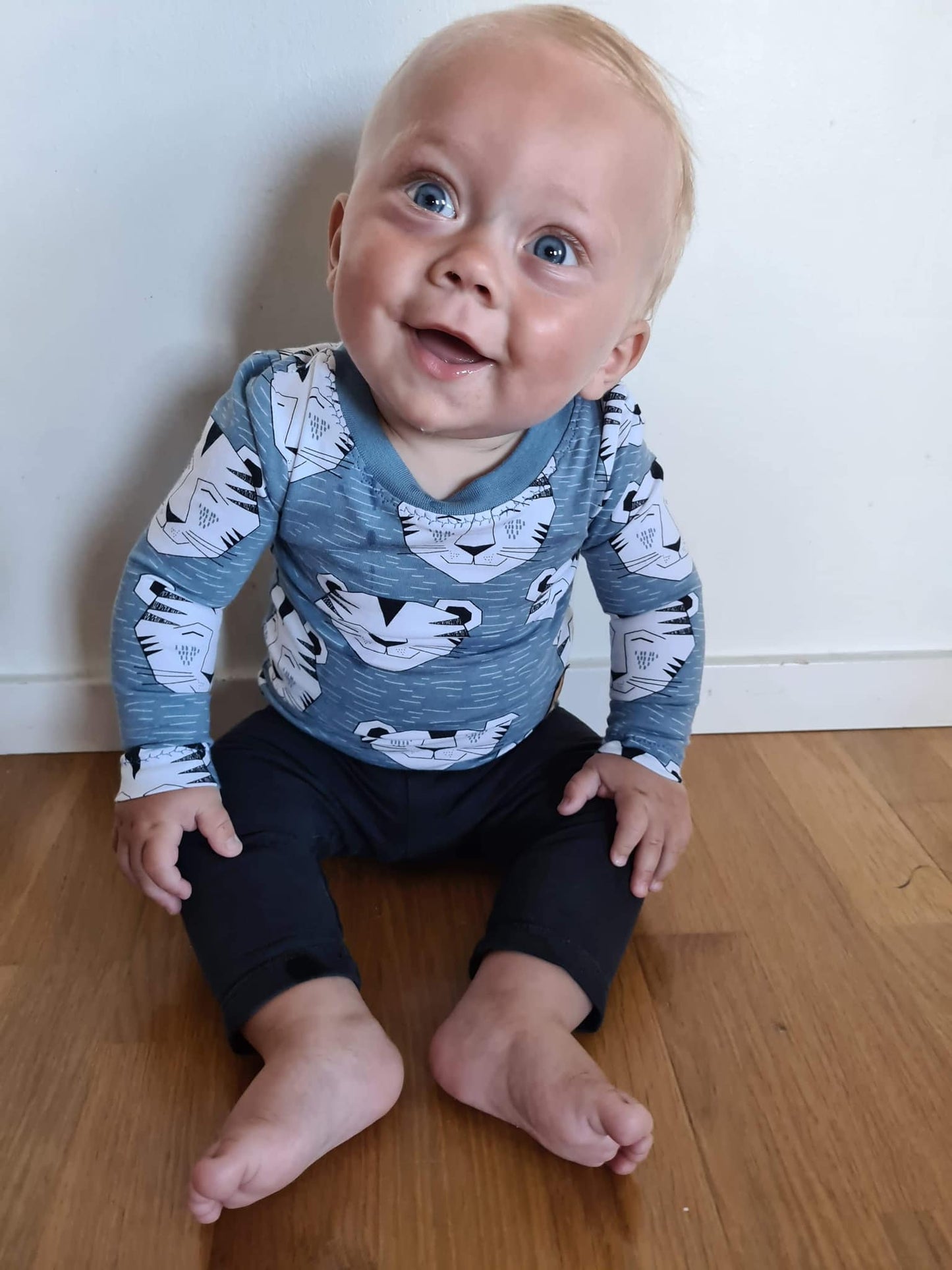 LouEASY Tee & Dress Strl 62-170 Pappersmönster