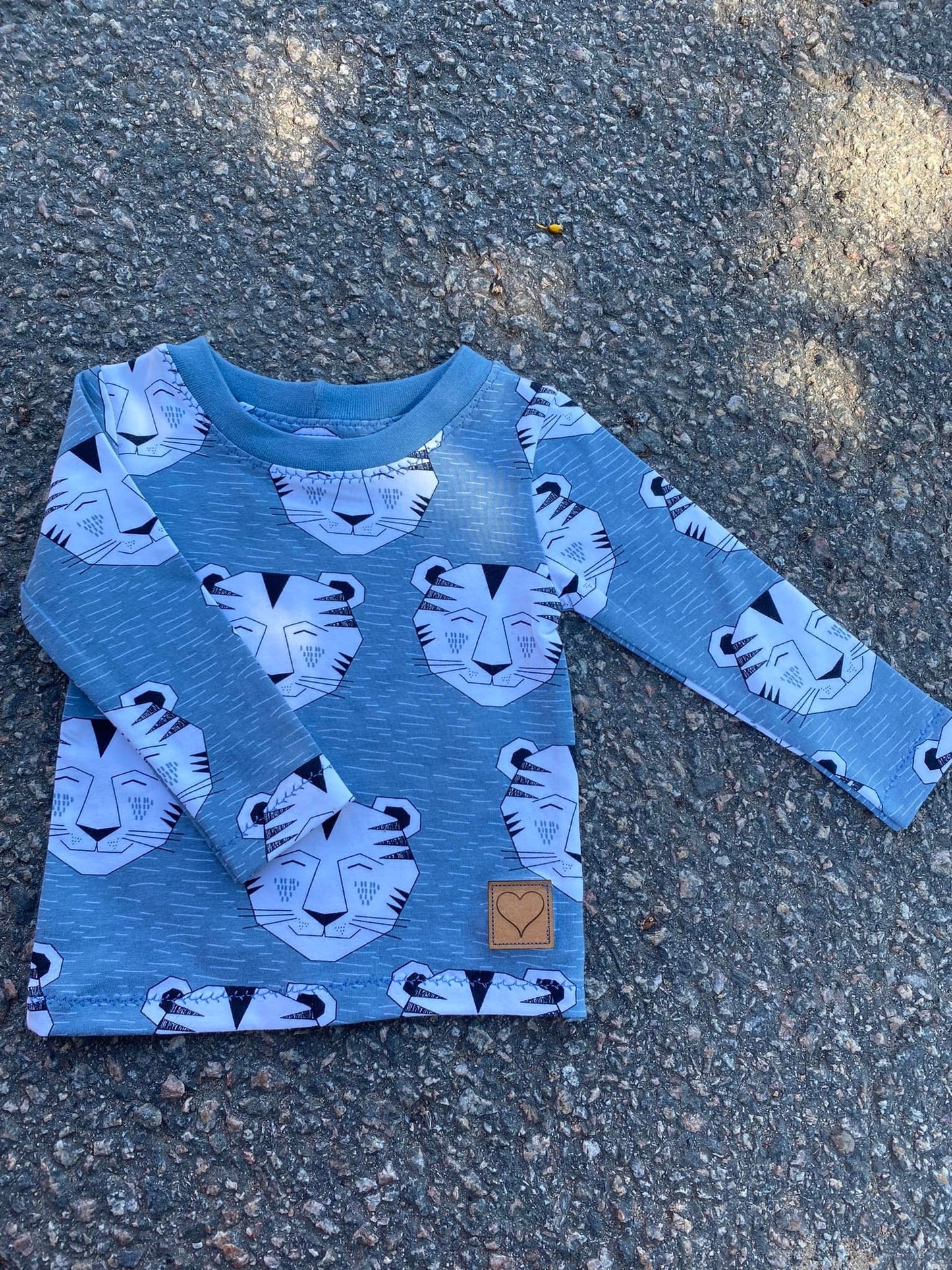 LouEASY Tee & Dress Strl 62-170 Pappersmönster