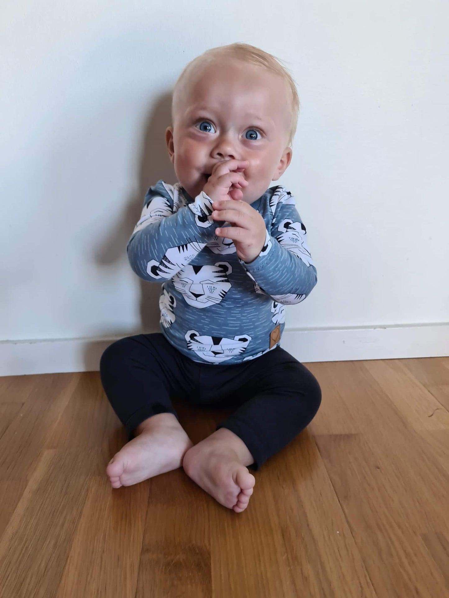 LouEASY Tee & Dress Strl 62-170 Pappersmönster