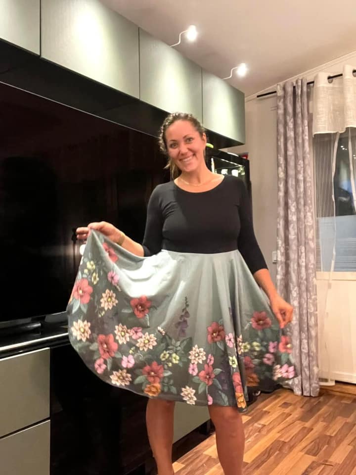 Blueberry Pie Dress Strl 34-56 PDF-mönster