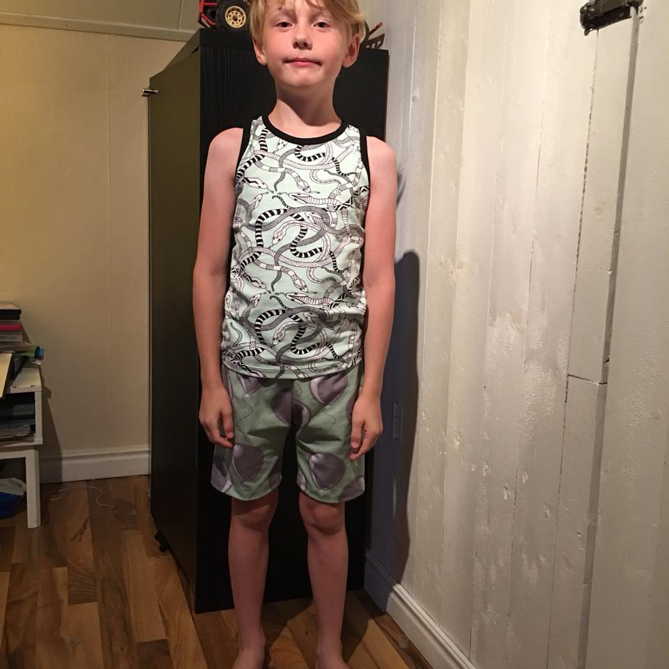 Cozy Cargo Shorts strl 56-140 PDF-mönster