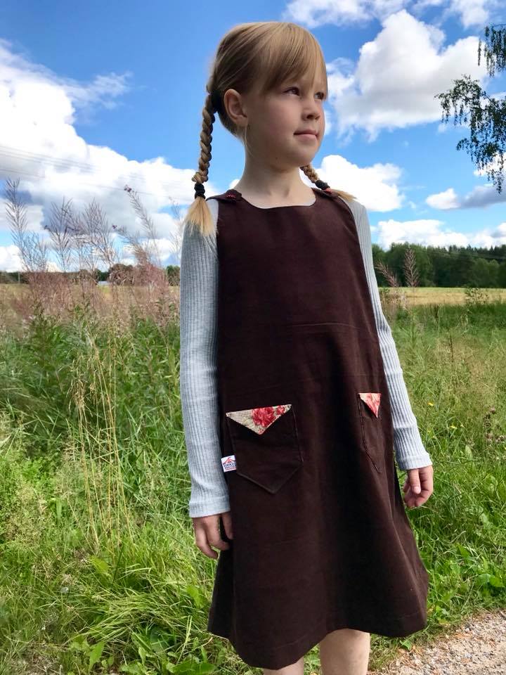 Karlssons Dungaree Dress Strl 62-164 PDF-mönster