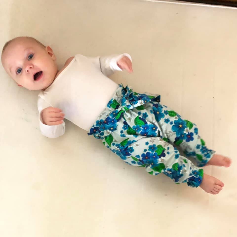 Ruffle Pants Strl 56-152 PDF-mönster