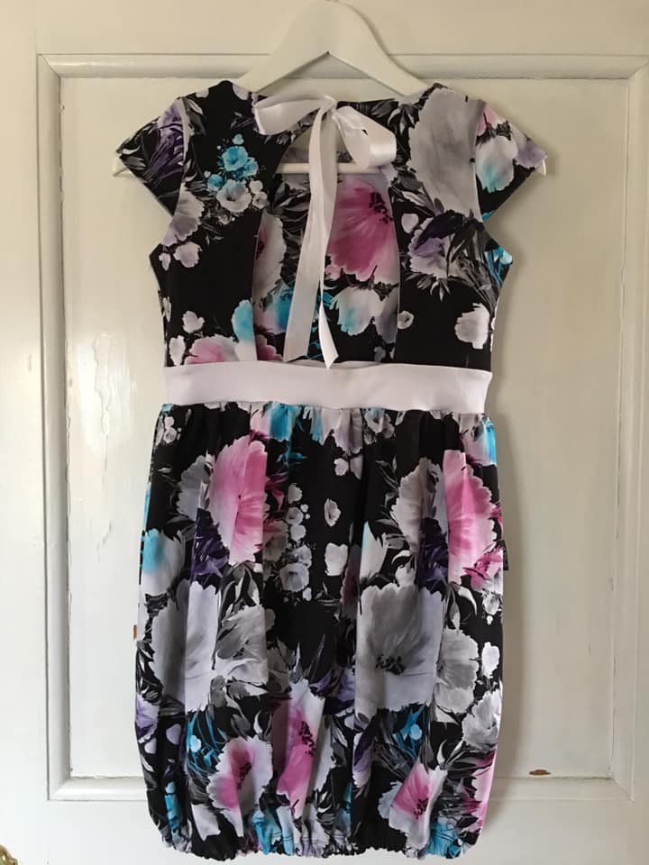 Blueberry Bell Dress Strl 80-164 Pappersmönster