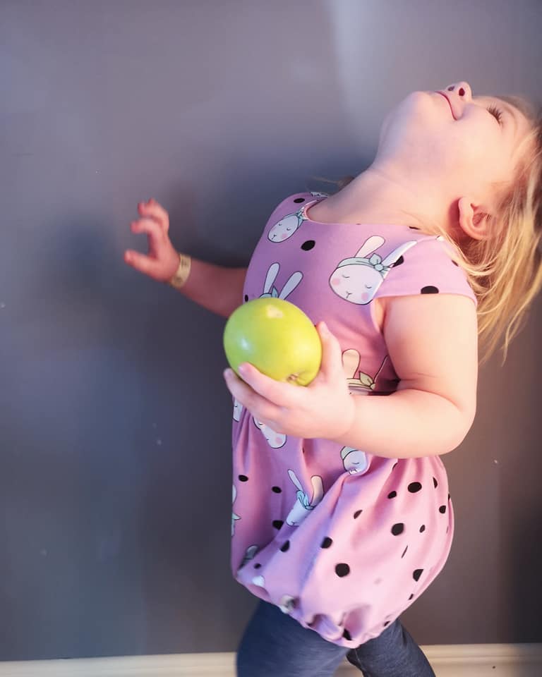 Blueberry Bell Dress Strl 80-164 PDF-mönster