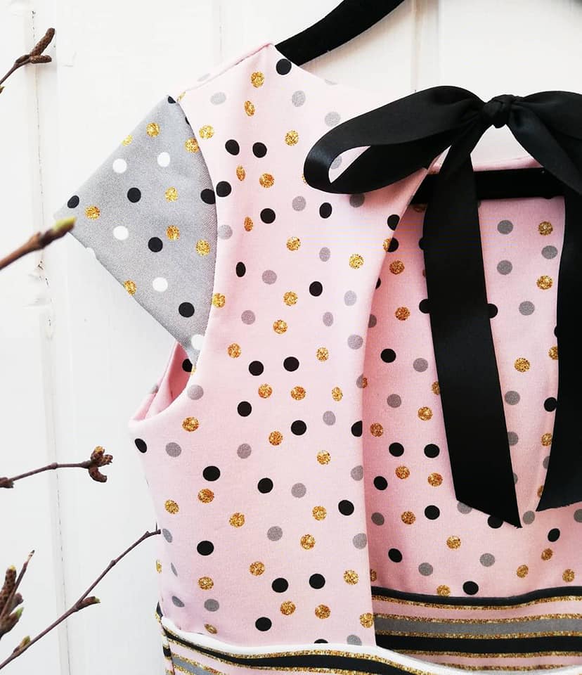 Blueberry Bell Dress Strl 80-164 Pappersmönster