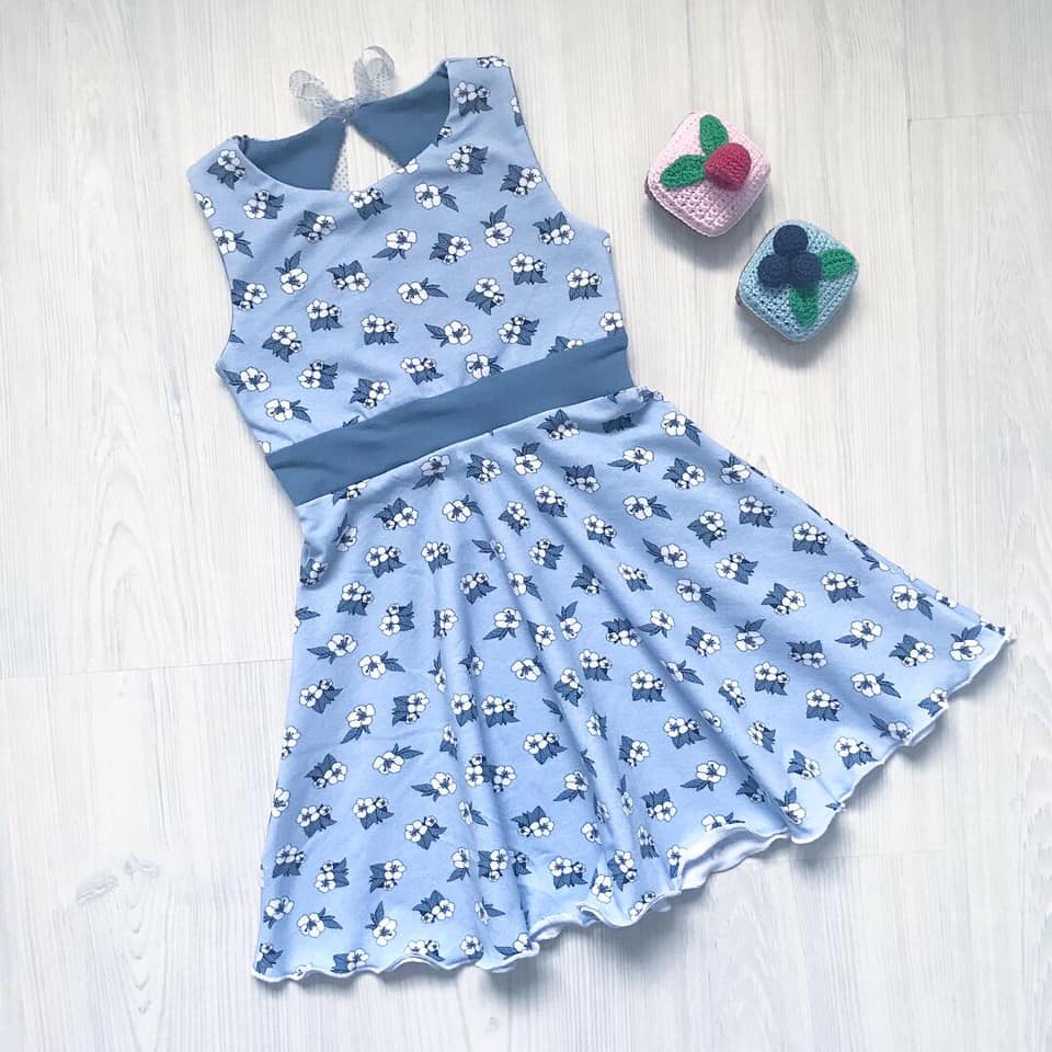 Blueberry Bell Dress Strl 80-164 Pappersmönster