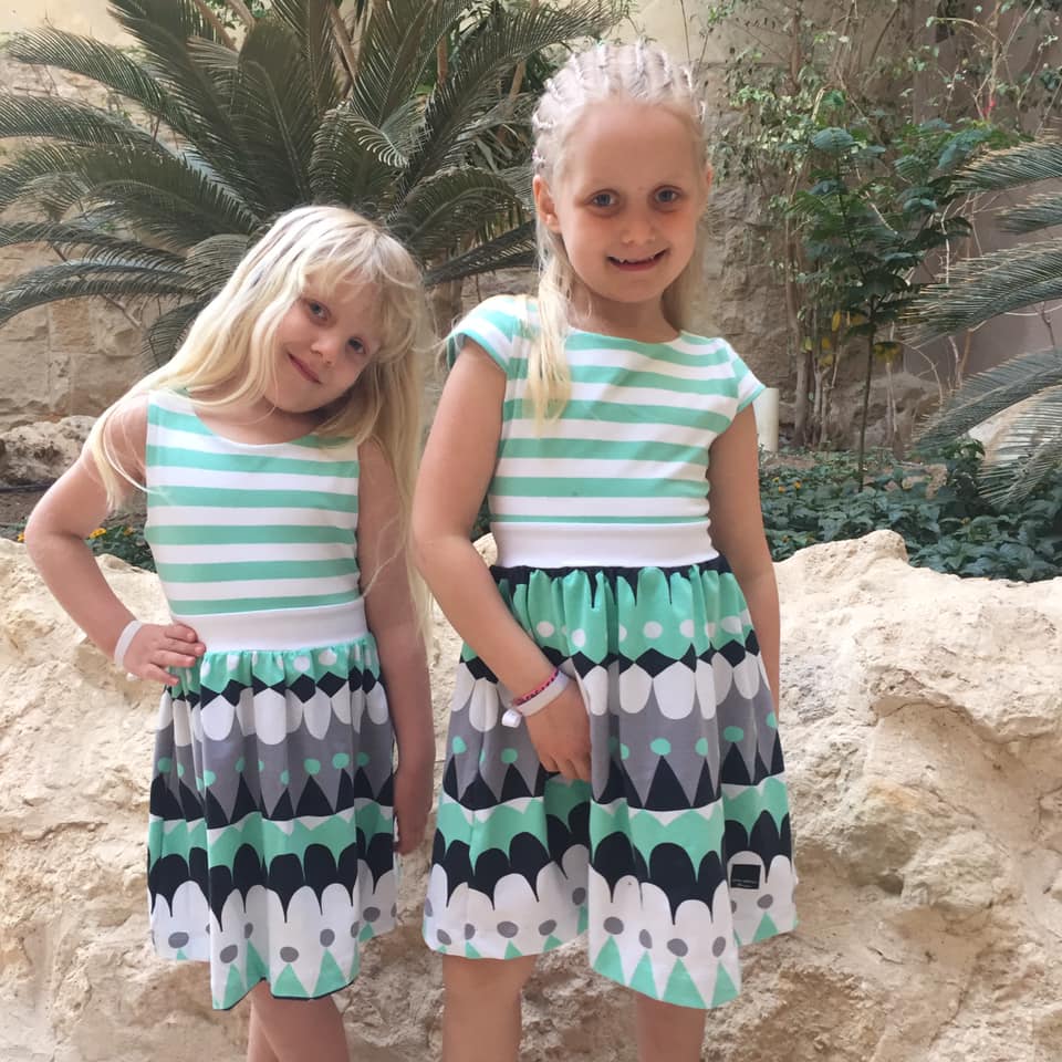 Blueberry Bell Dress Strl 80-164 Pappersmönster