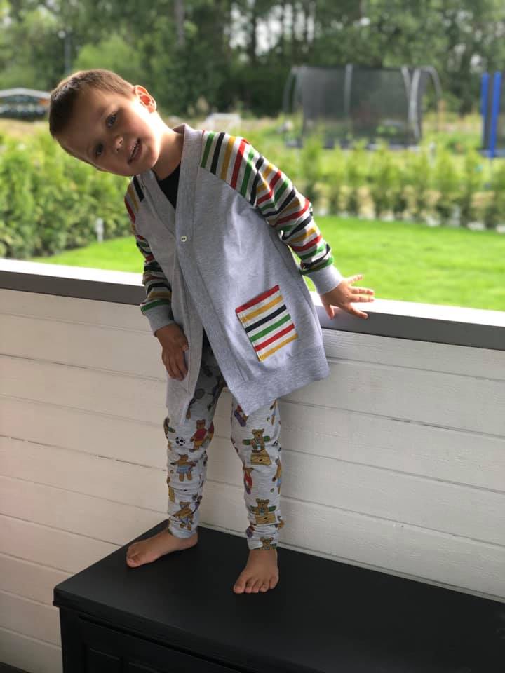 That BaumwULLE Cardigan Strl 56-170 Pappersmönster