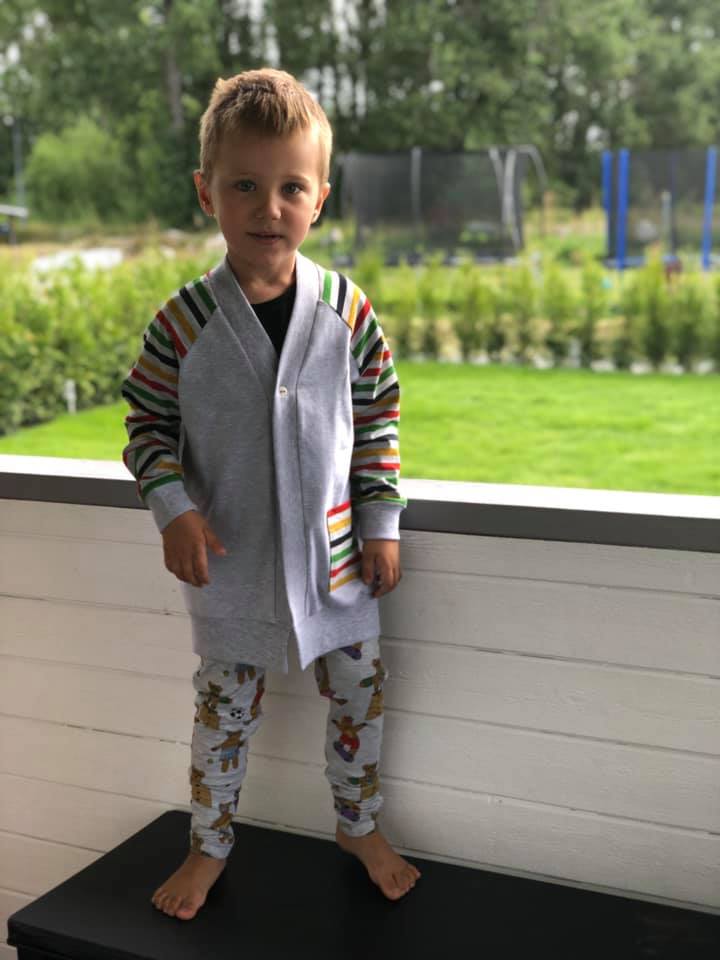 That BaumwULLE Cardigan Strl 56-170 Pappersmönster