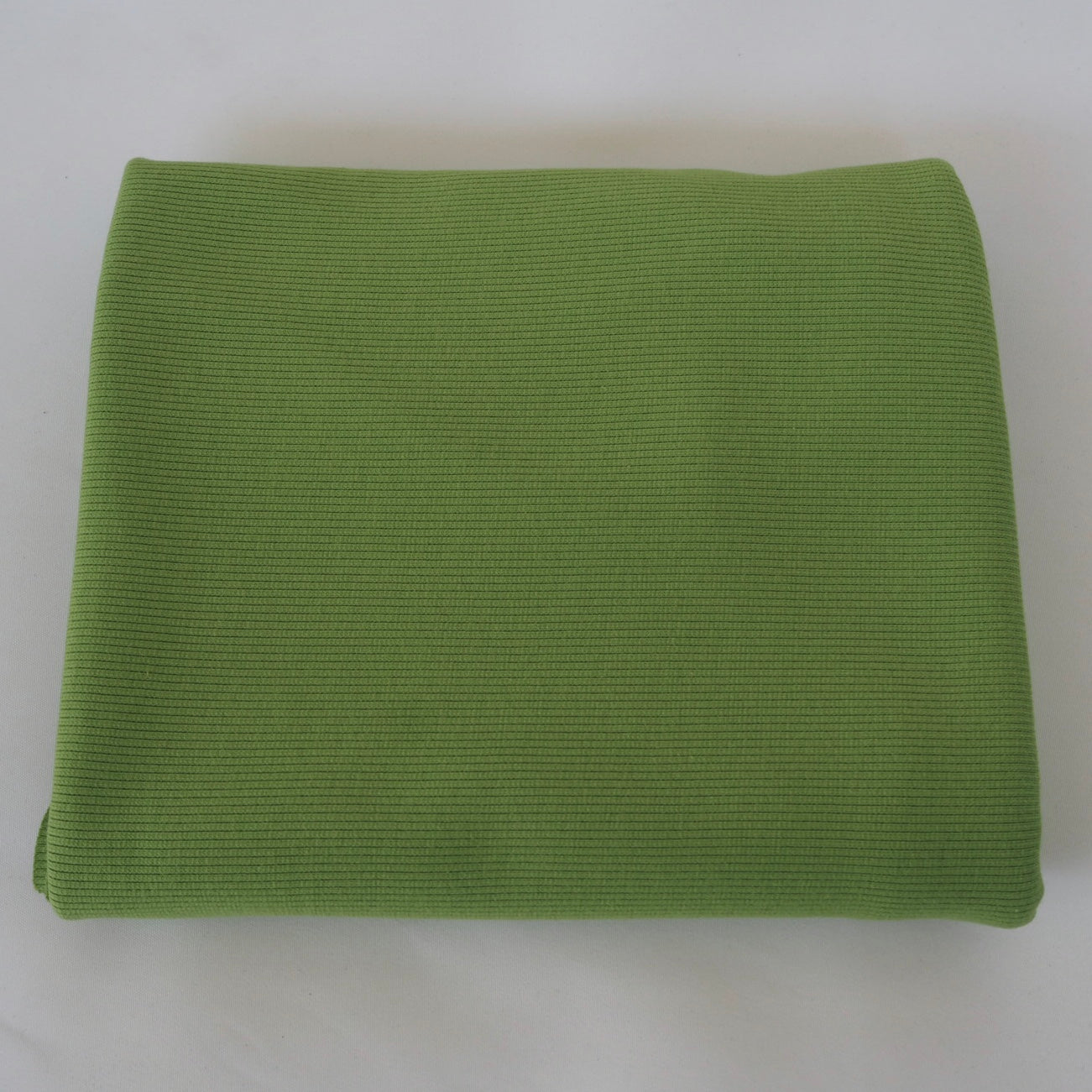 Mudd, rundstickad extra bred, Apple Green