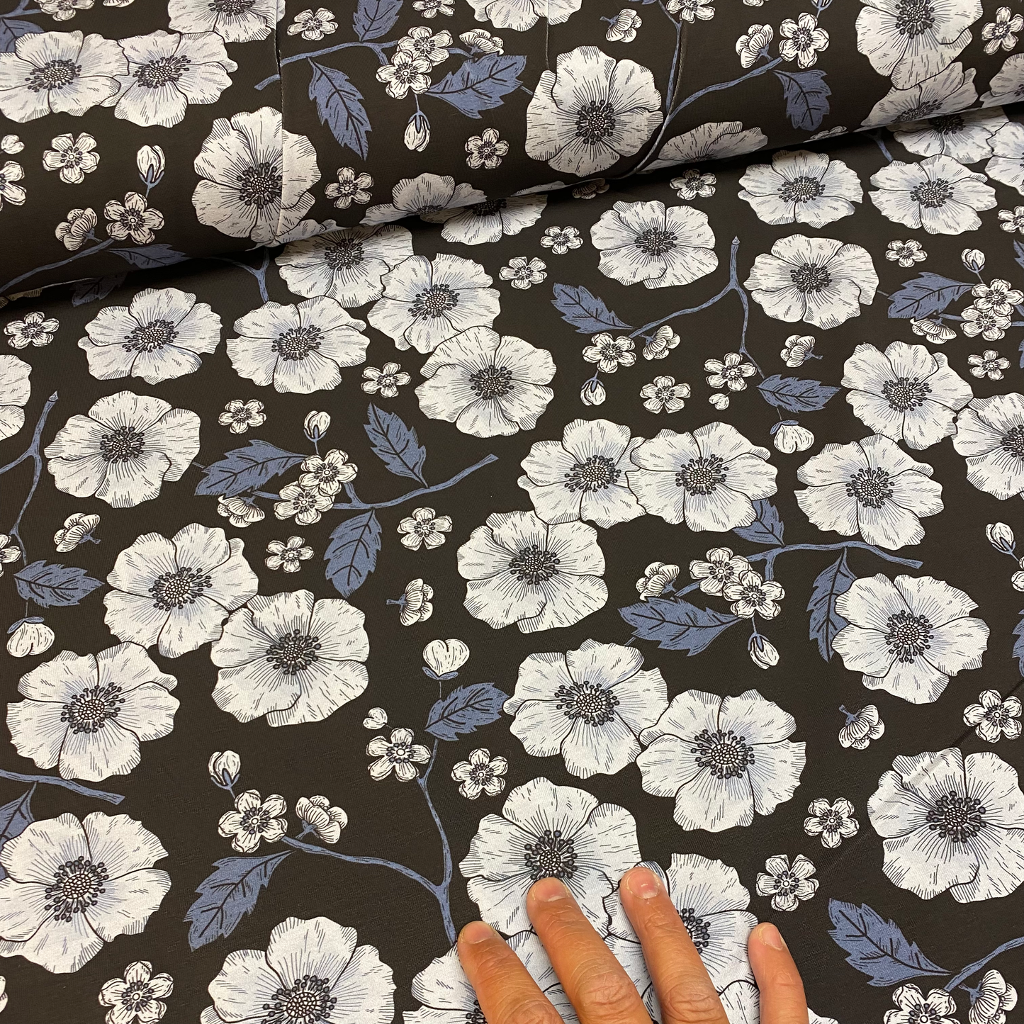 FALLing in Love Black/Blue GOTS-Trikå/Jersey