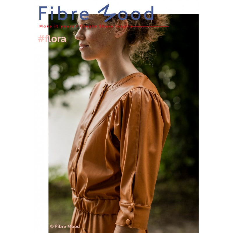 Stickad stretchläderlook Sugar Almond