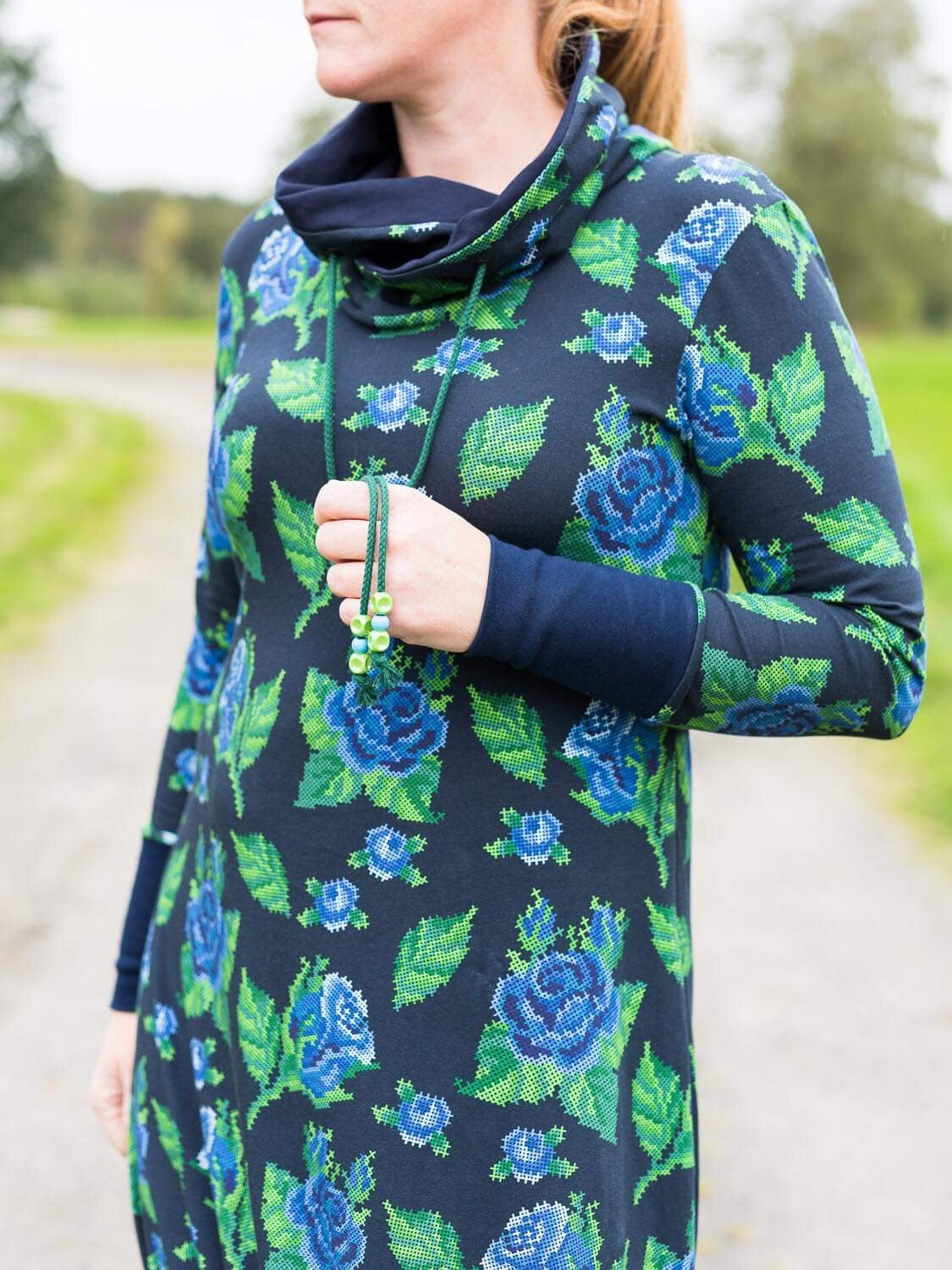 Cross Stitch Roses Trikå/Jersey Marine Blue-Blue