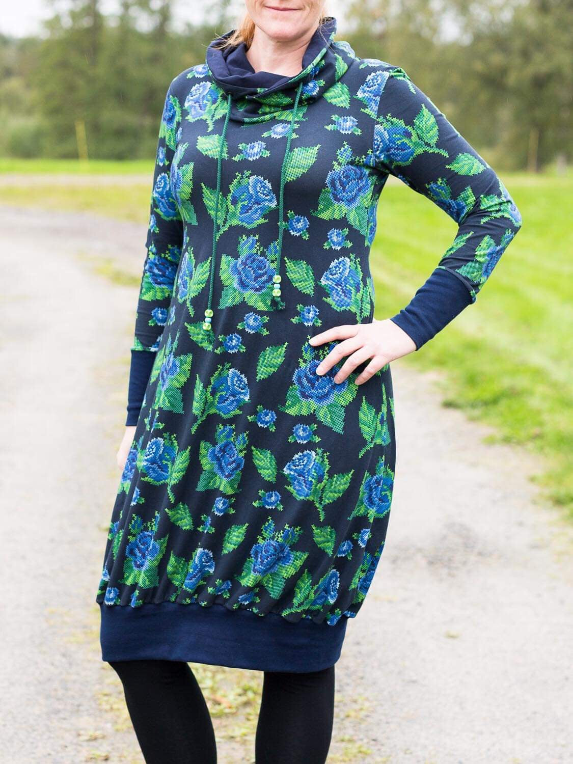 Cross Stitch Roses Trikå/Jersey Marine Blue-Blue