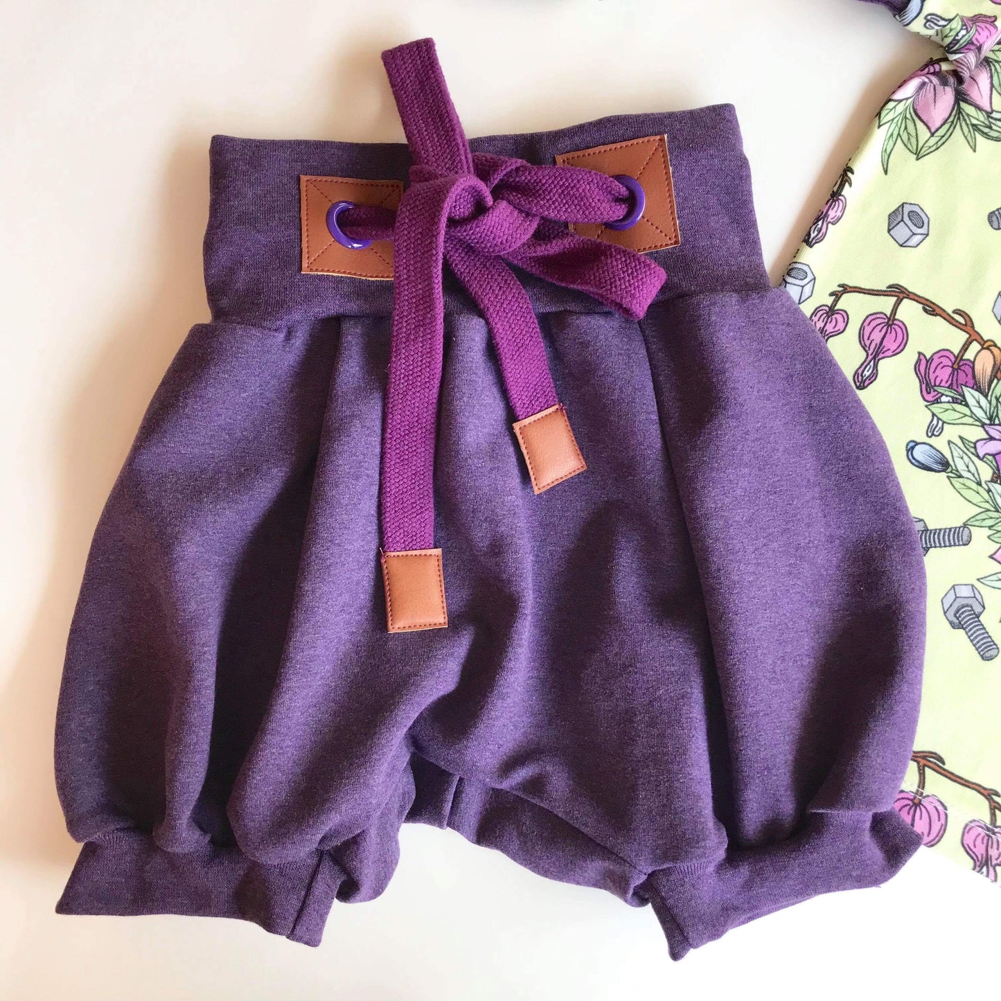 Mudd, rundstickad extra bred, Lilac Melange