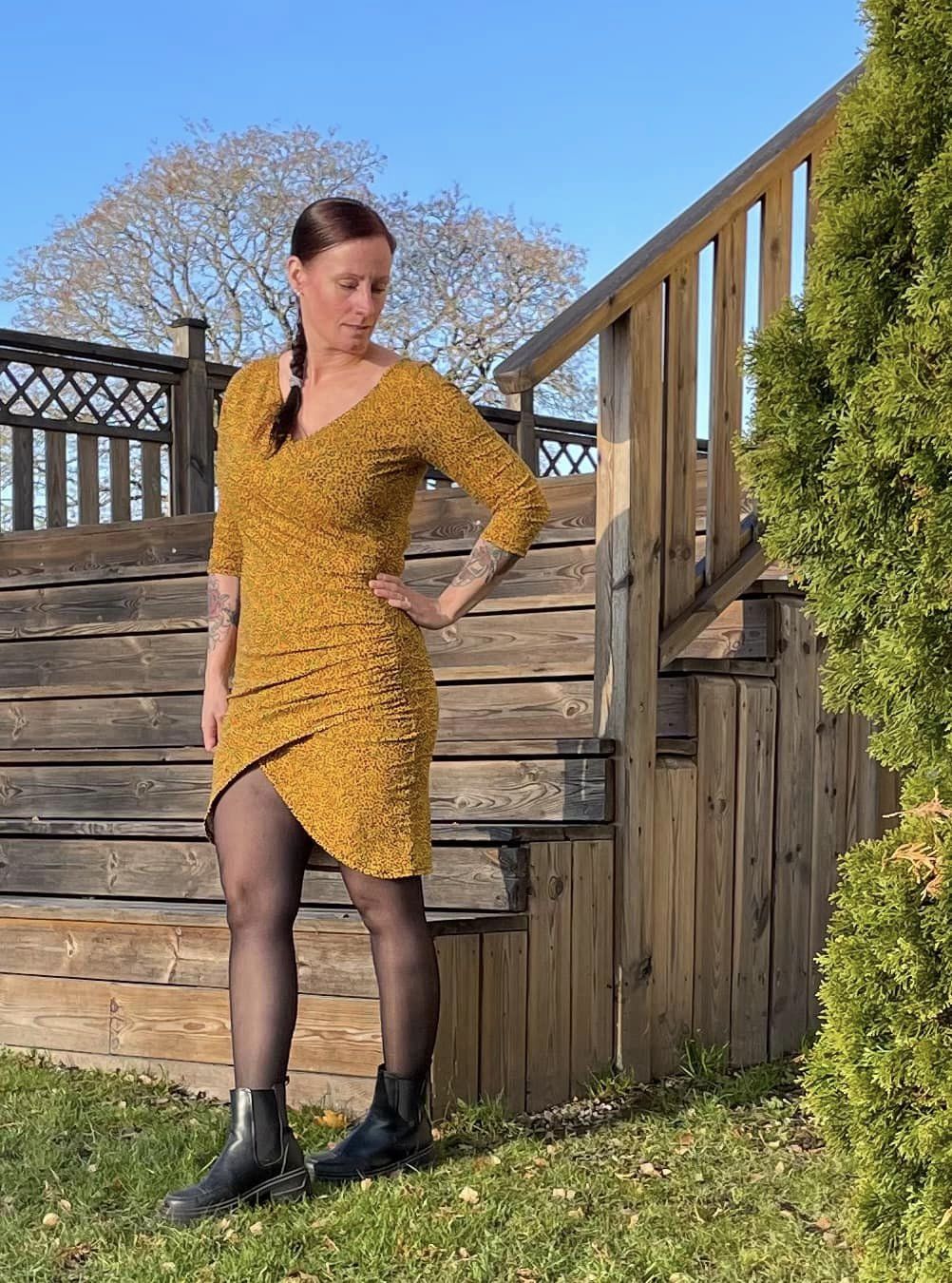 Festive Frolic Dress Strl 34-56 PDF-mönster