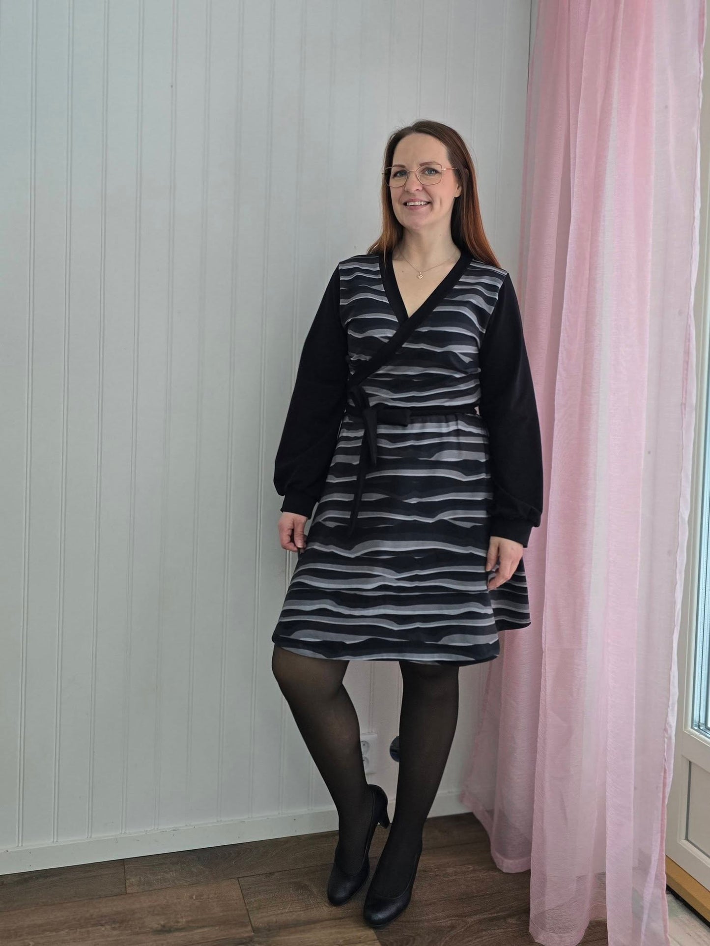 Wow Wrap Dress Strl 34-56 PDF-mönster