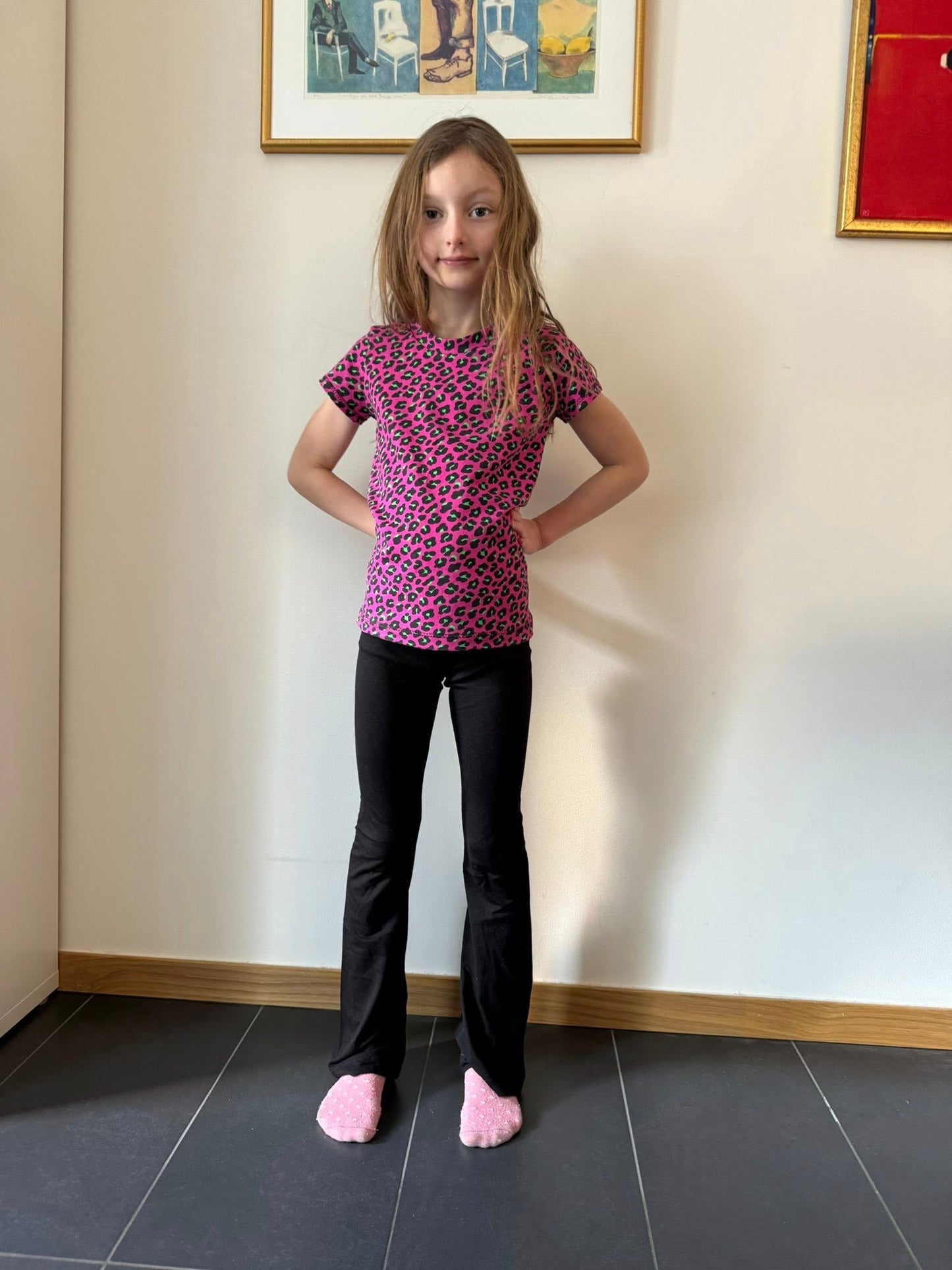 Tween Uniform Strl 92-164 Pappersmönster FÖRHANDSBOKNING