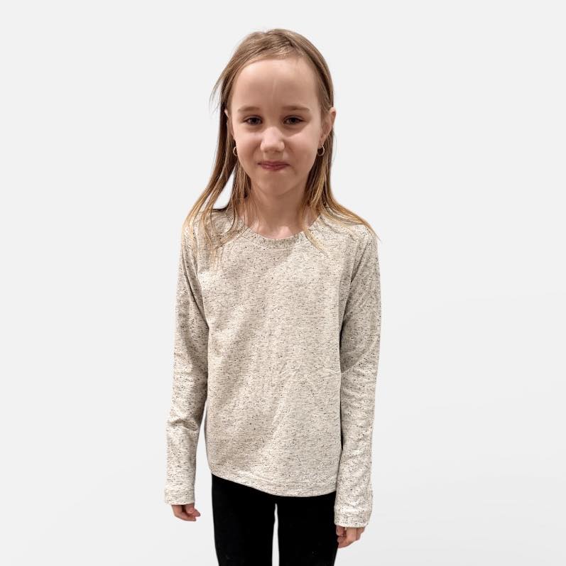 Tween Uniform Strl 92-164 Pappersmönster FÖRHANDSBOKNING