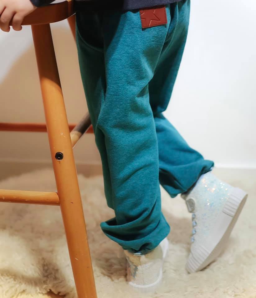 The JoyfUL(LE) Junior Jeans Strl 56-122 PDF-mönster