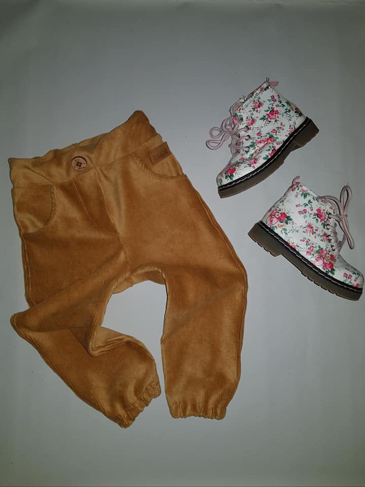 The JoyfUL(LE) Junior Jeans Strl 56-122 PDF-mönster